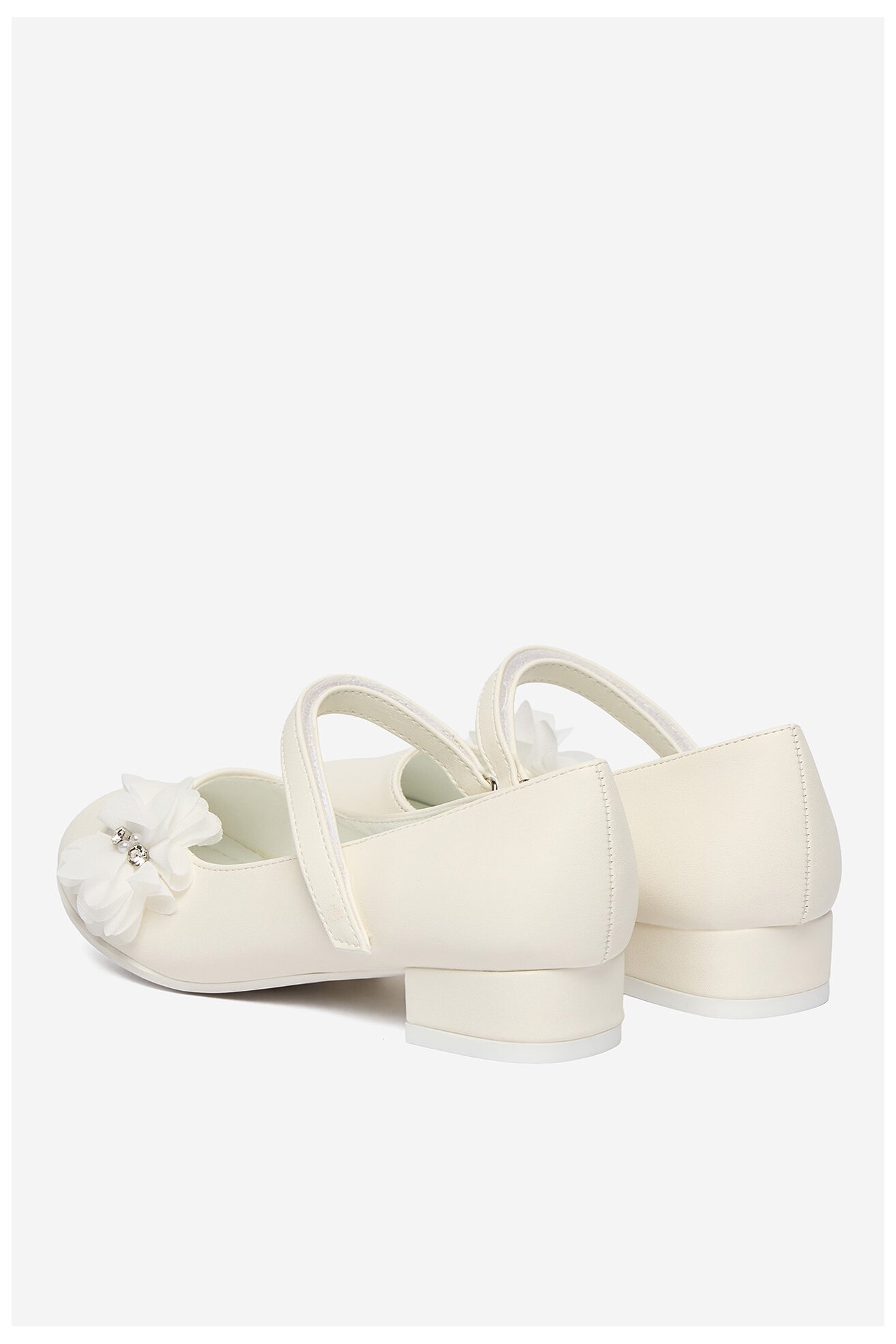 Baleriny Jenny CEO-CM230522-4A FEHÉR