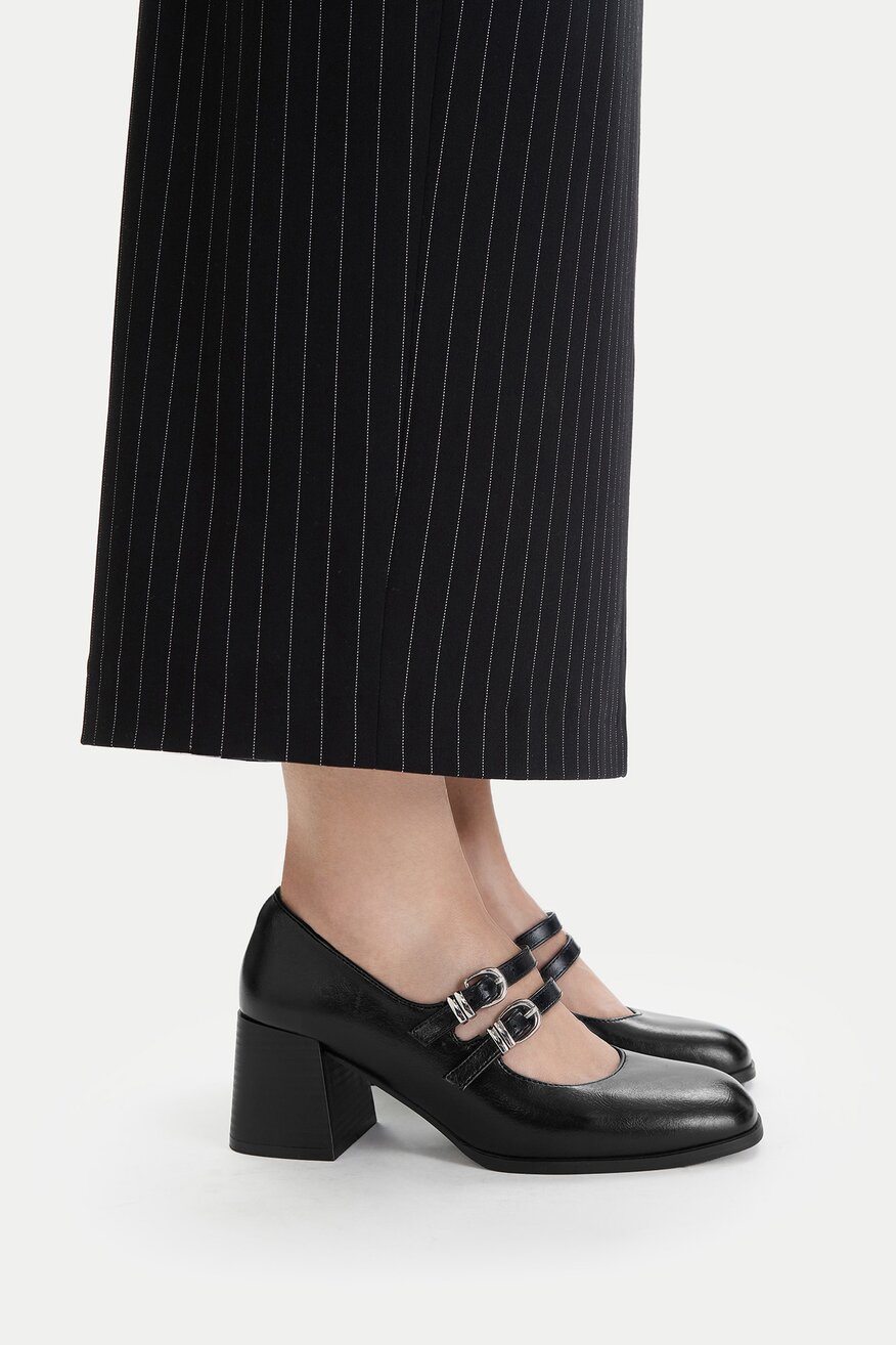 
                Напівчеревик Jenny ЧОРНИЙ - 5906751633267