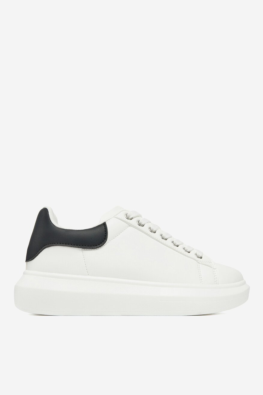 
                DeeZee - Sneakersy - 5906751075326