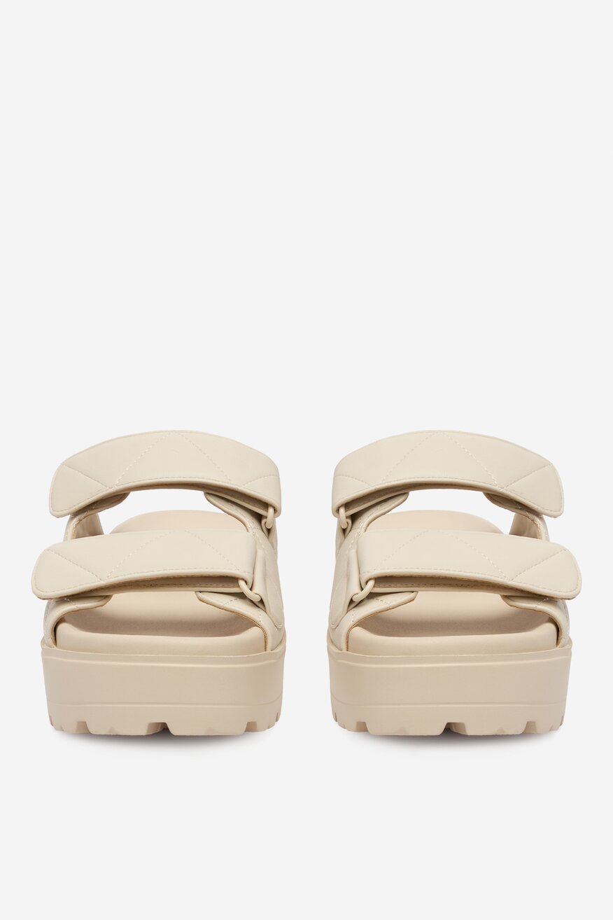 
                DeeZee - Klapki - 5906751779187