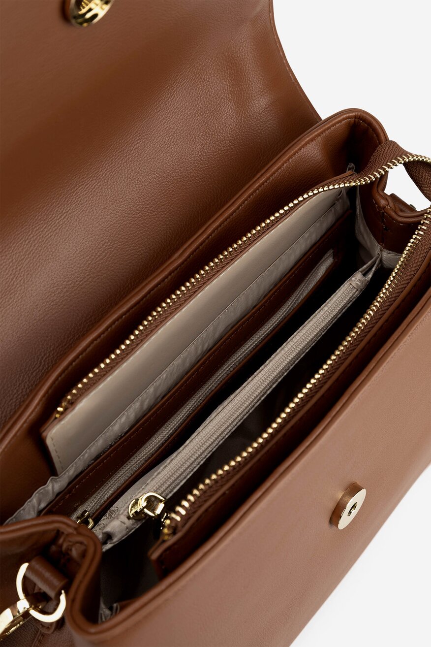 
                Beverly Hills Polo Club - Średnia torebka kuferek - 5905588942108