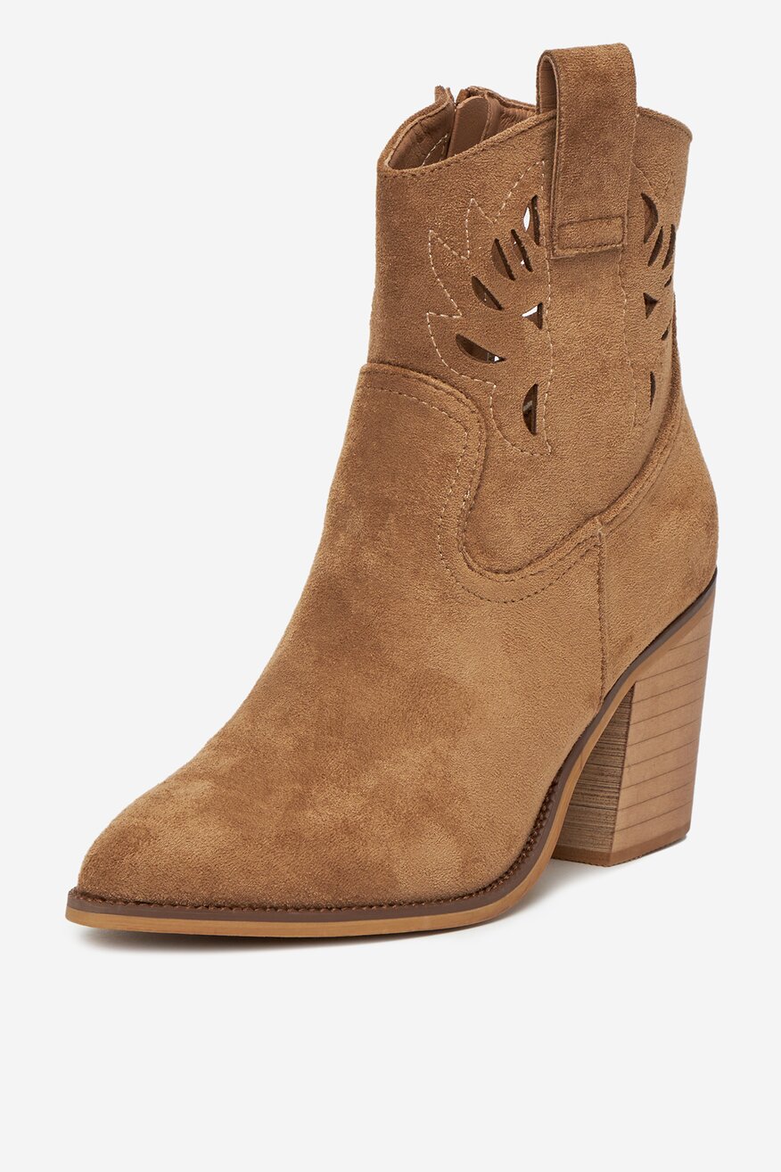 
                Боти DeeZee КАМЕЛ - 5906751066348