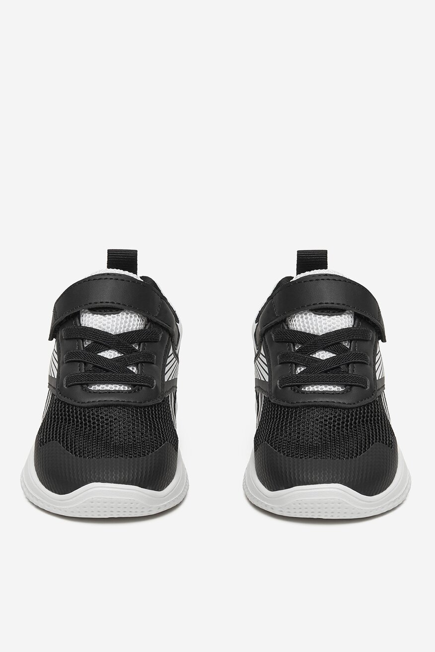 Спортни обувки Reebok ЧЕРЕН - 5906751049365