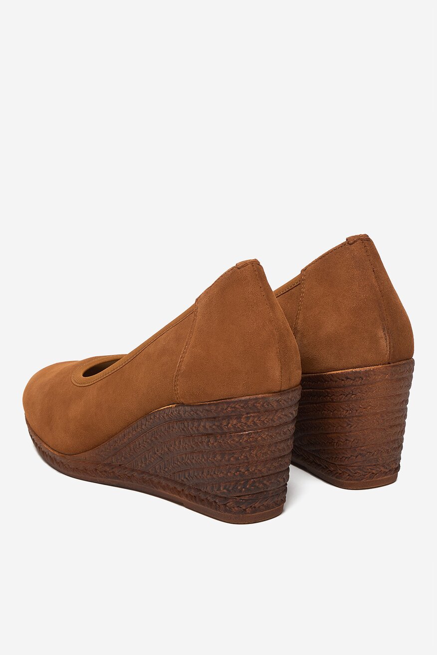 
                Напівчеревик Lasocki ВЕРБЛЮЖИЙ - 5906751750155