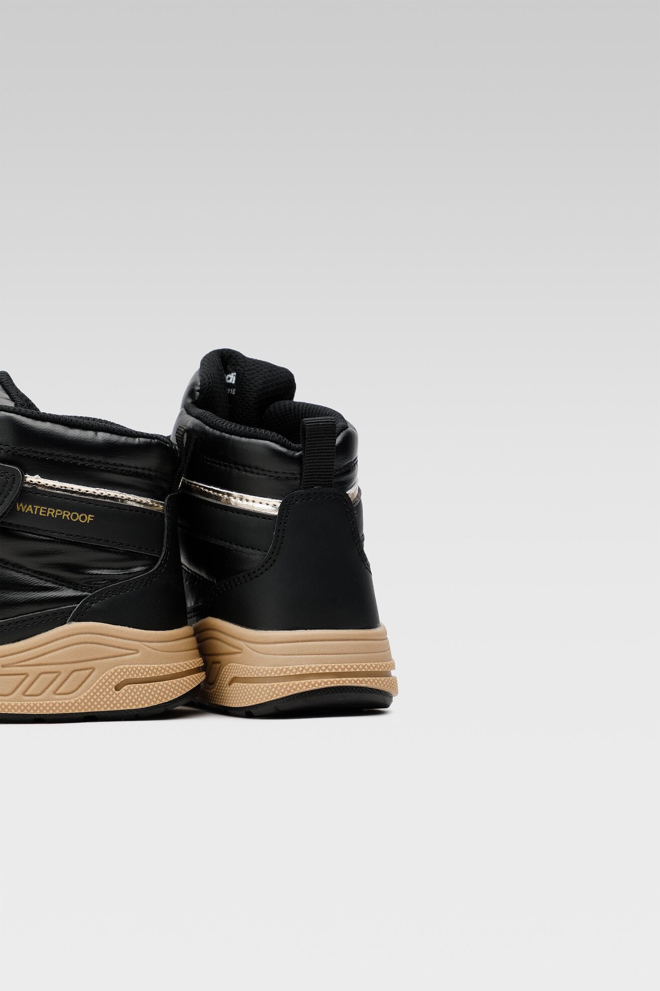 Trzewiki SPRANDI EARTH GEAR CP86-22816 Czarny