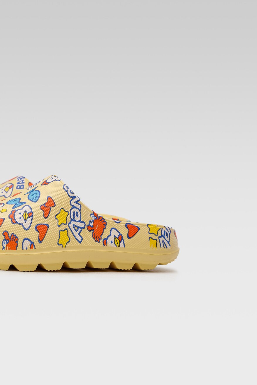 
                Sprandi - Klapki basenowe z printem żółte - 5904248555122