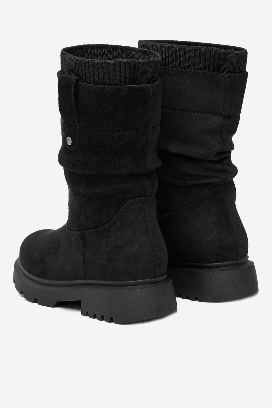 
                Ботуши DeeZee ЧЕРЕН - 5906751330883