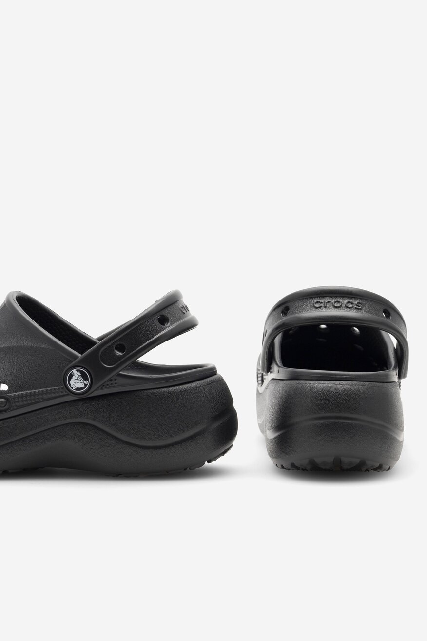 
                Джапанка за басейн Crocs ЧЕРЕН - 5903419775765