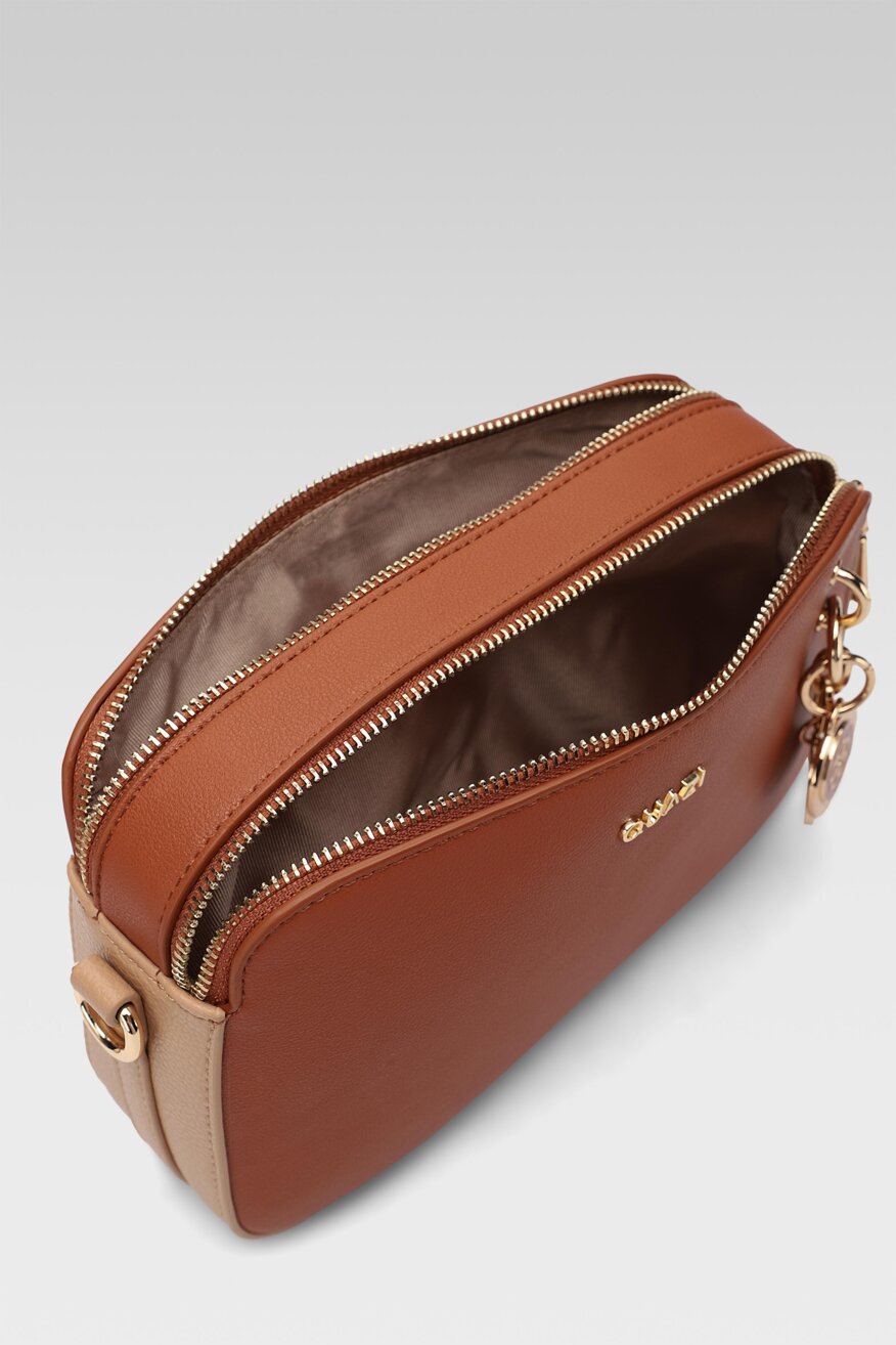 
                Quazi - Torebka z aplikacją brązowa - 5903698553696