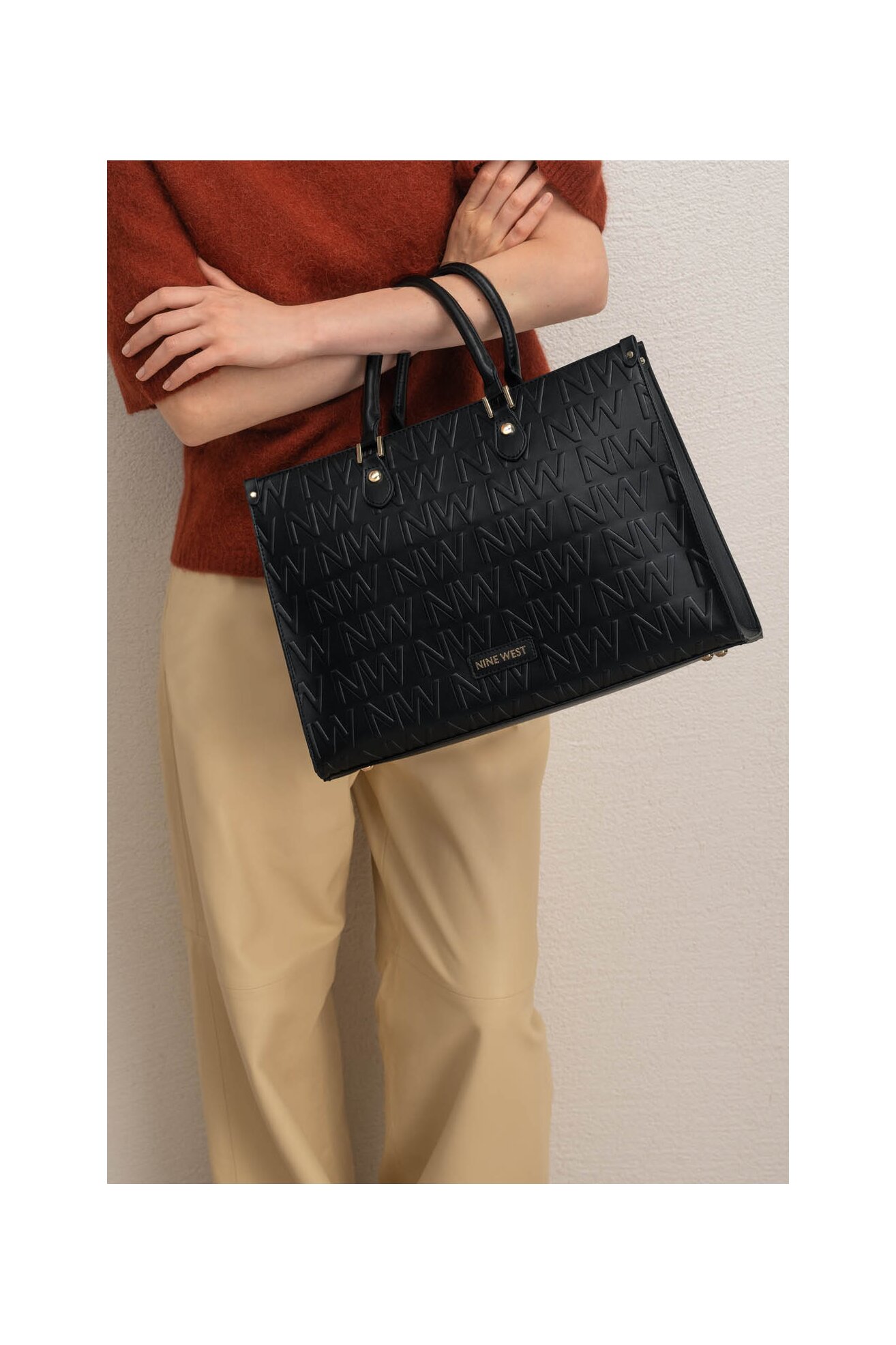 Torba NINE WEST LX10044 CRNA