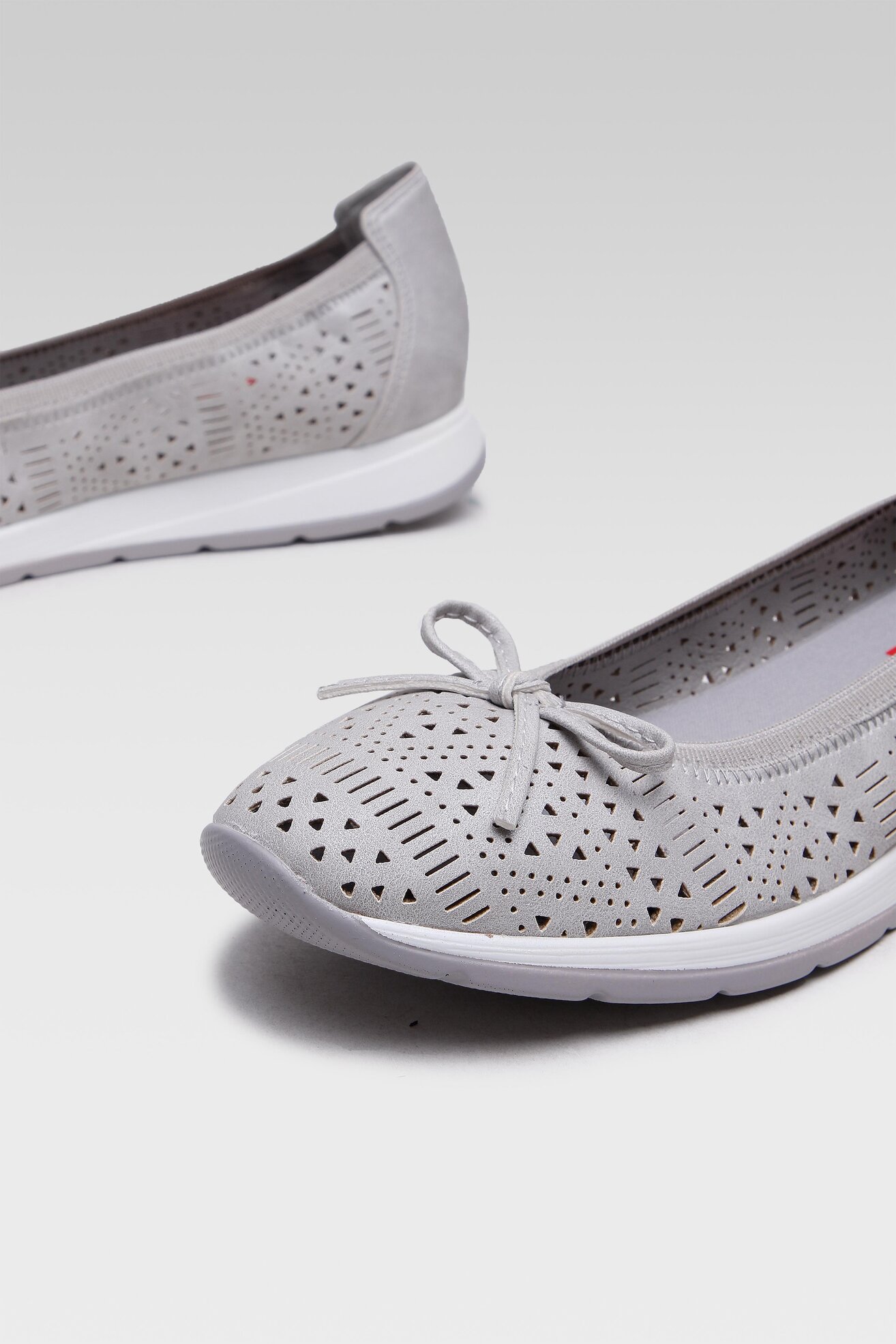 Baleriny Go Soft WYL2942-2 Szary jasny