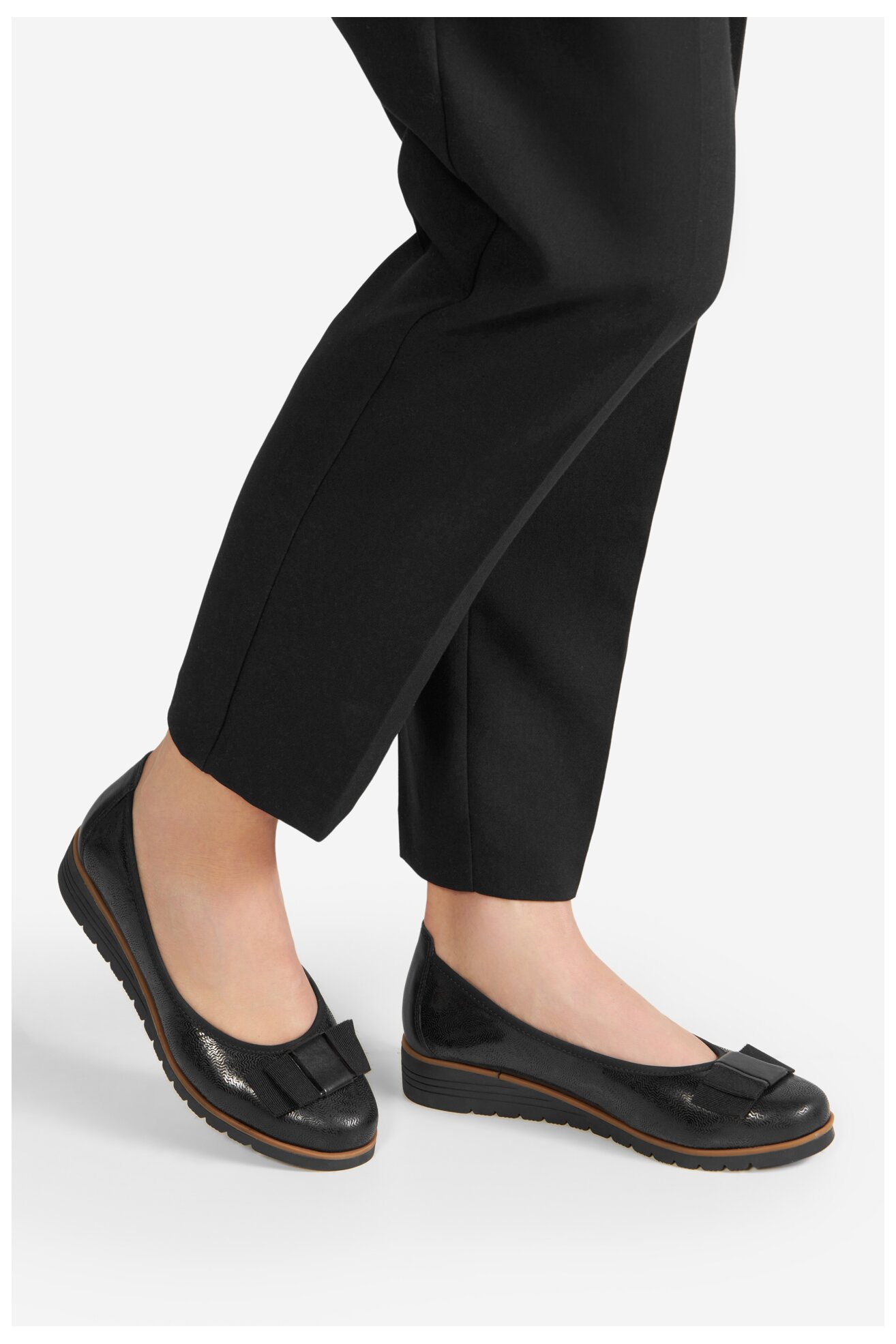 Baletanke Lasocki EST-TOMBA-29 CRNA