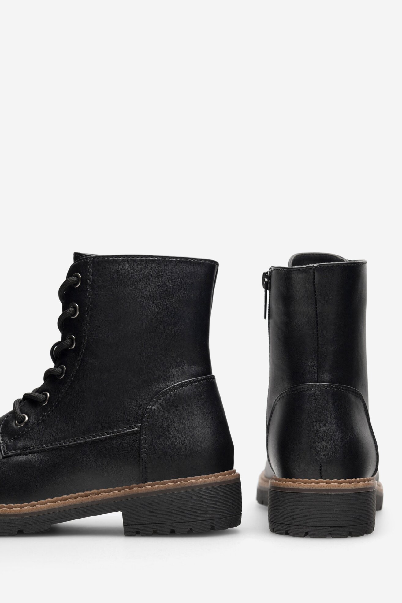 Bocanci Clara Barson CEO-WS5866-26 NEGRU