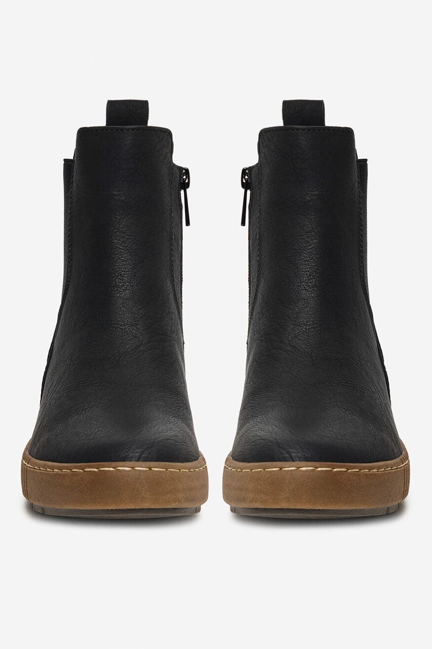 
                Bokacsizma Go Soft FEKETE - 5906751359990