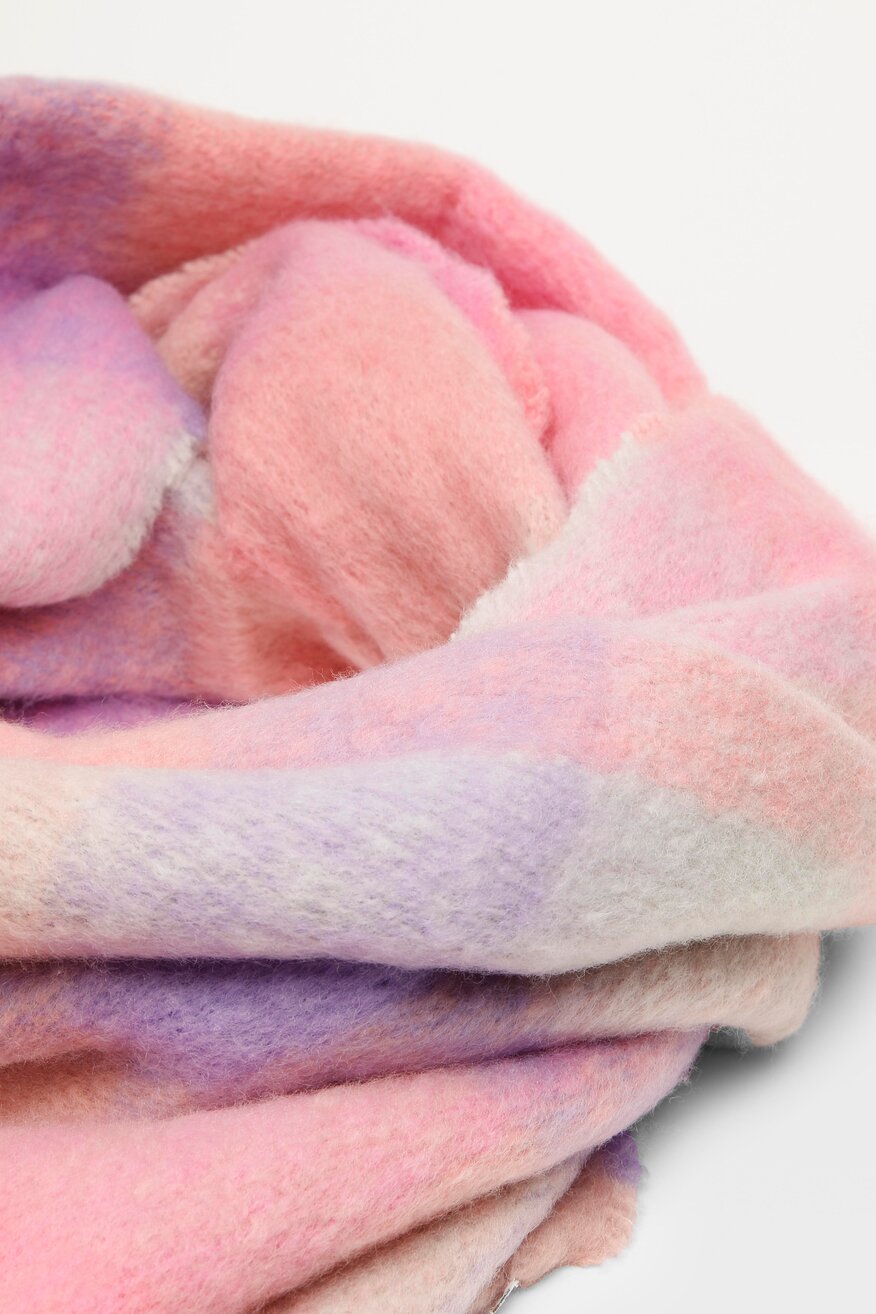 
                ACCCESSORIES - Szal różowy - 5904248850630