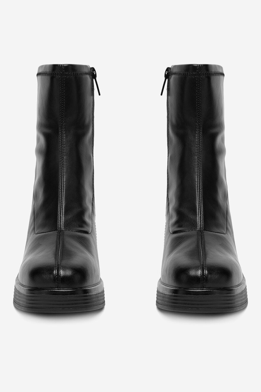 
                Kotníková obuv Jenny ČERNÁ - 5906751332825