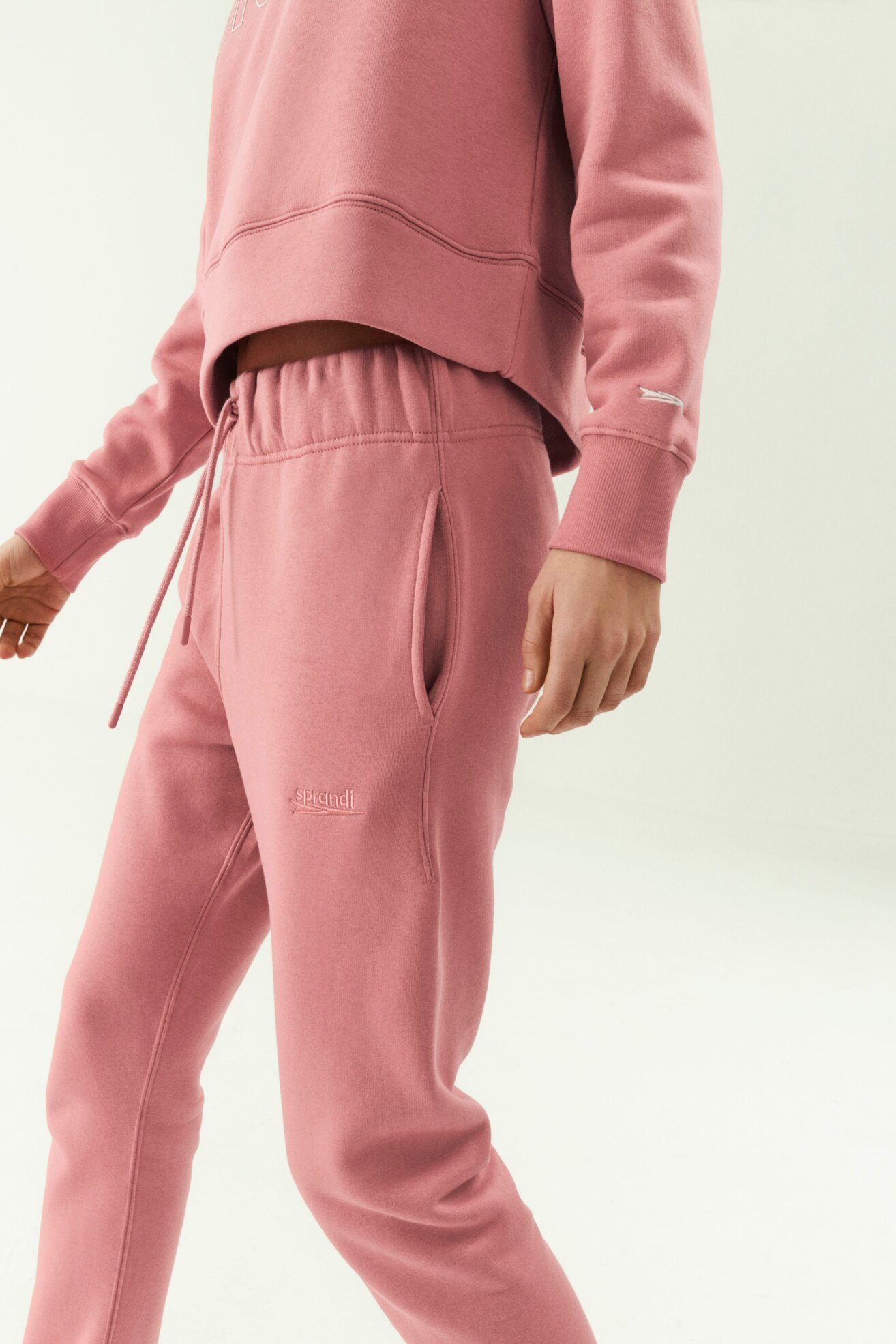 Spodnie joggersy Sprandi SS21-SPD003 Różowy jasny