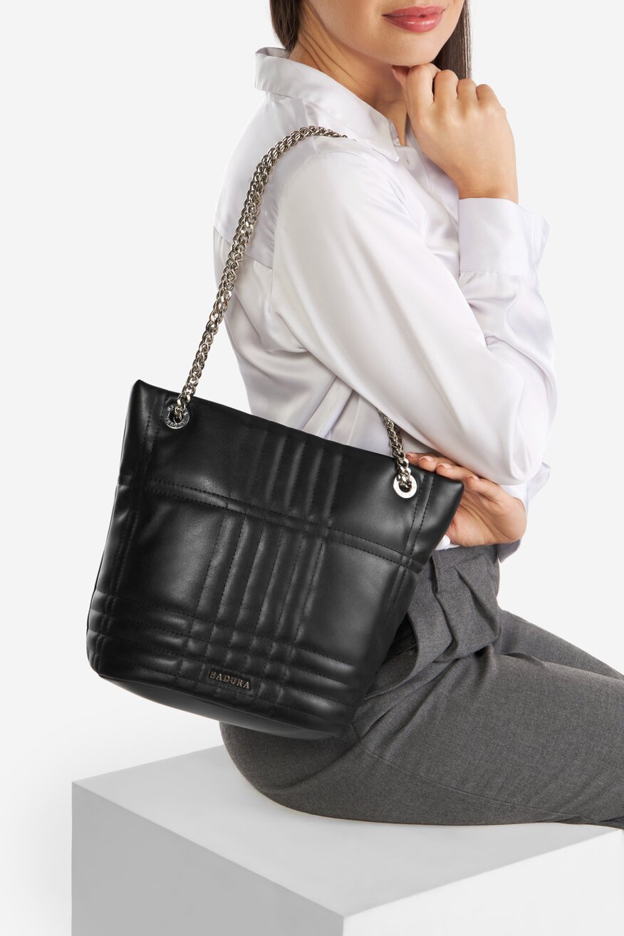 
                Kézitáska Badura FEKETE - 5906751014554