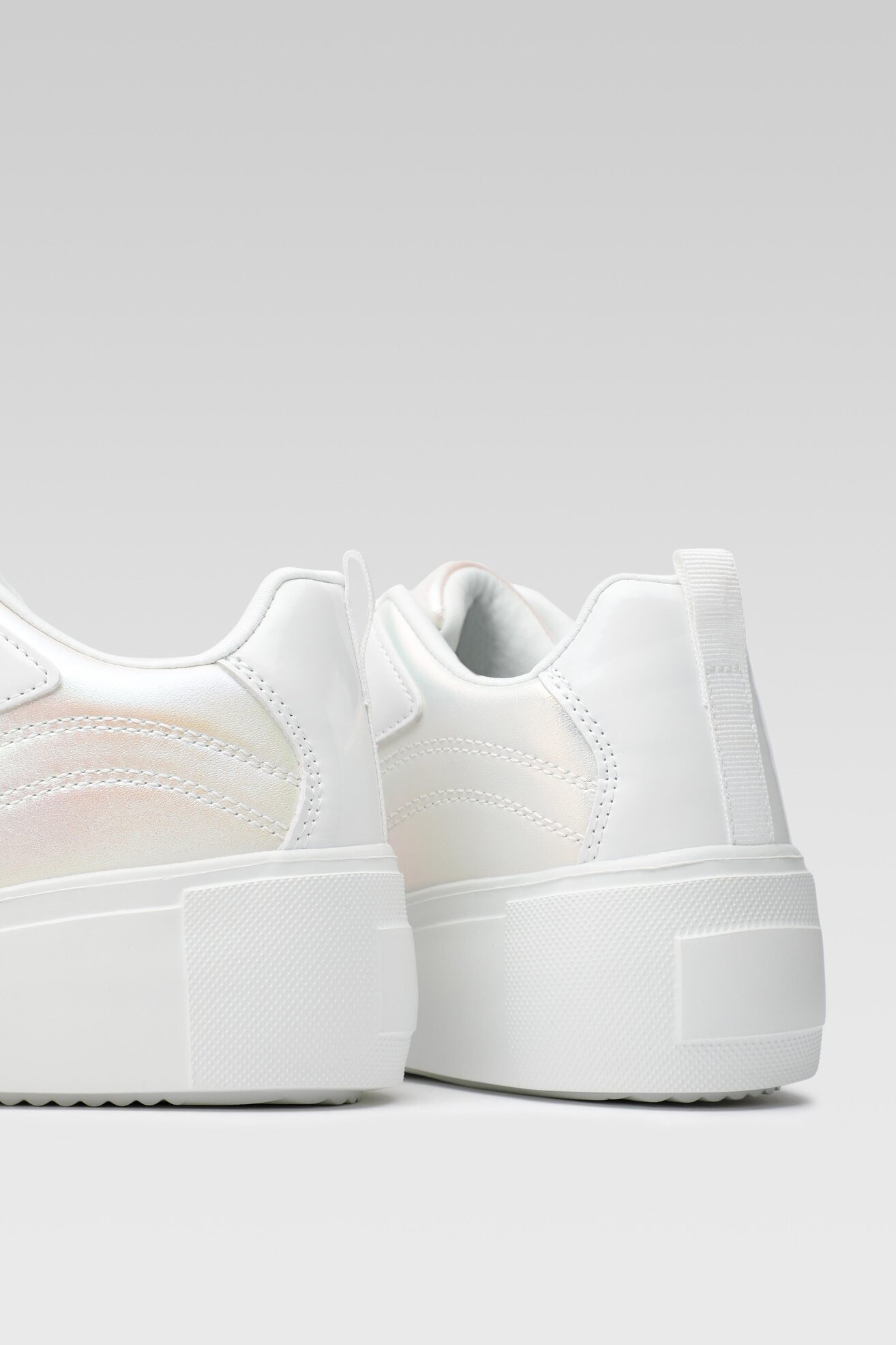 Sneakers Nylon Red WAG211003-01 Biały