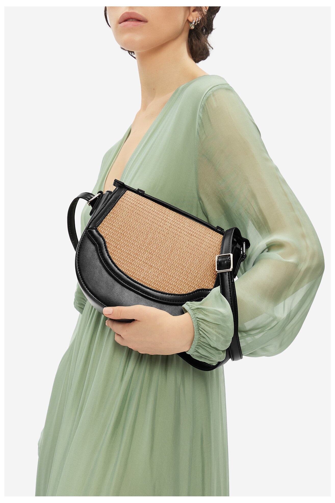 Дамска чанта DeeZee DZE-S-003-07 ЧЕРЕН