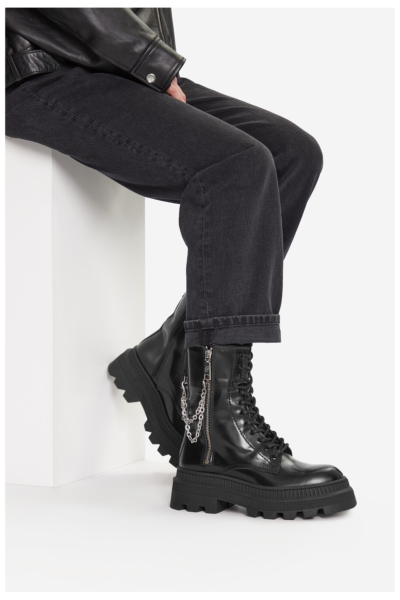 Bocanci Badura EO-AMAYA-40802 NEGRU