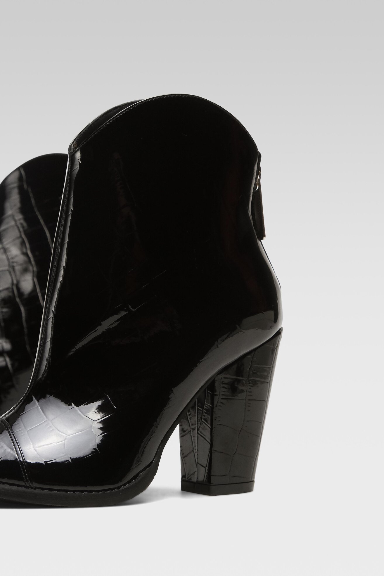 Botki RAGE AGE RAGE AGE-RA-32-06-000419 501 Czarny