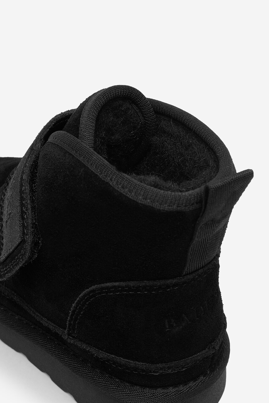 
                Bokacsizma Badura FEKETE - 5906751389133