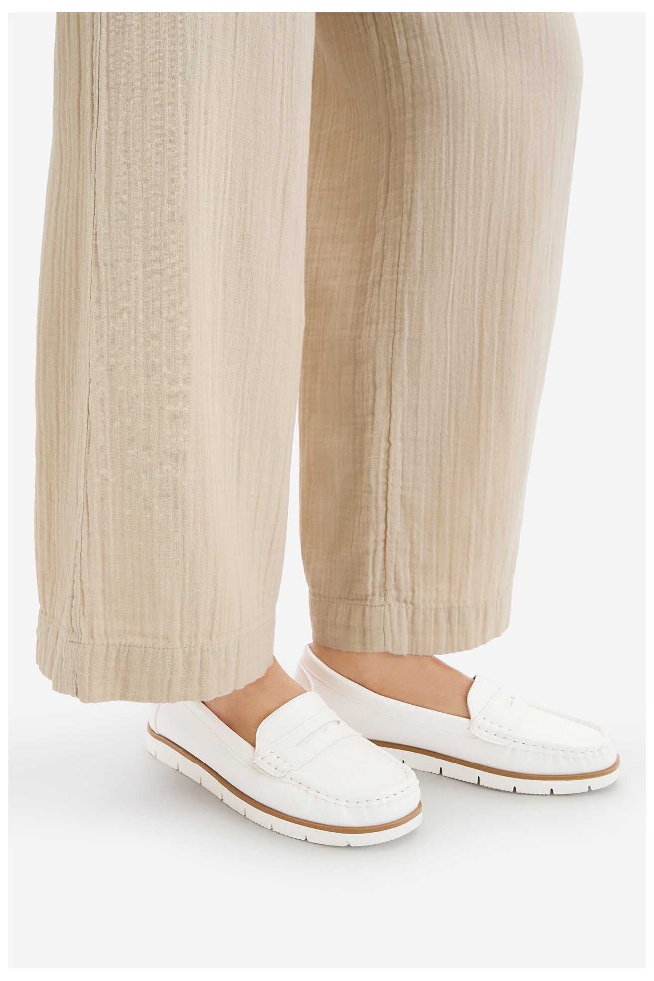 Мокасини Go Soft CEO-WSS21728-01 БЯЛ