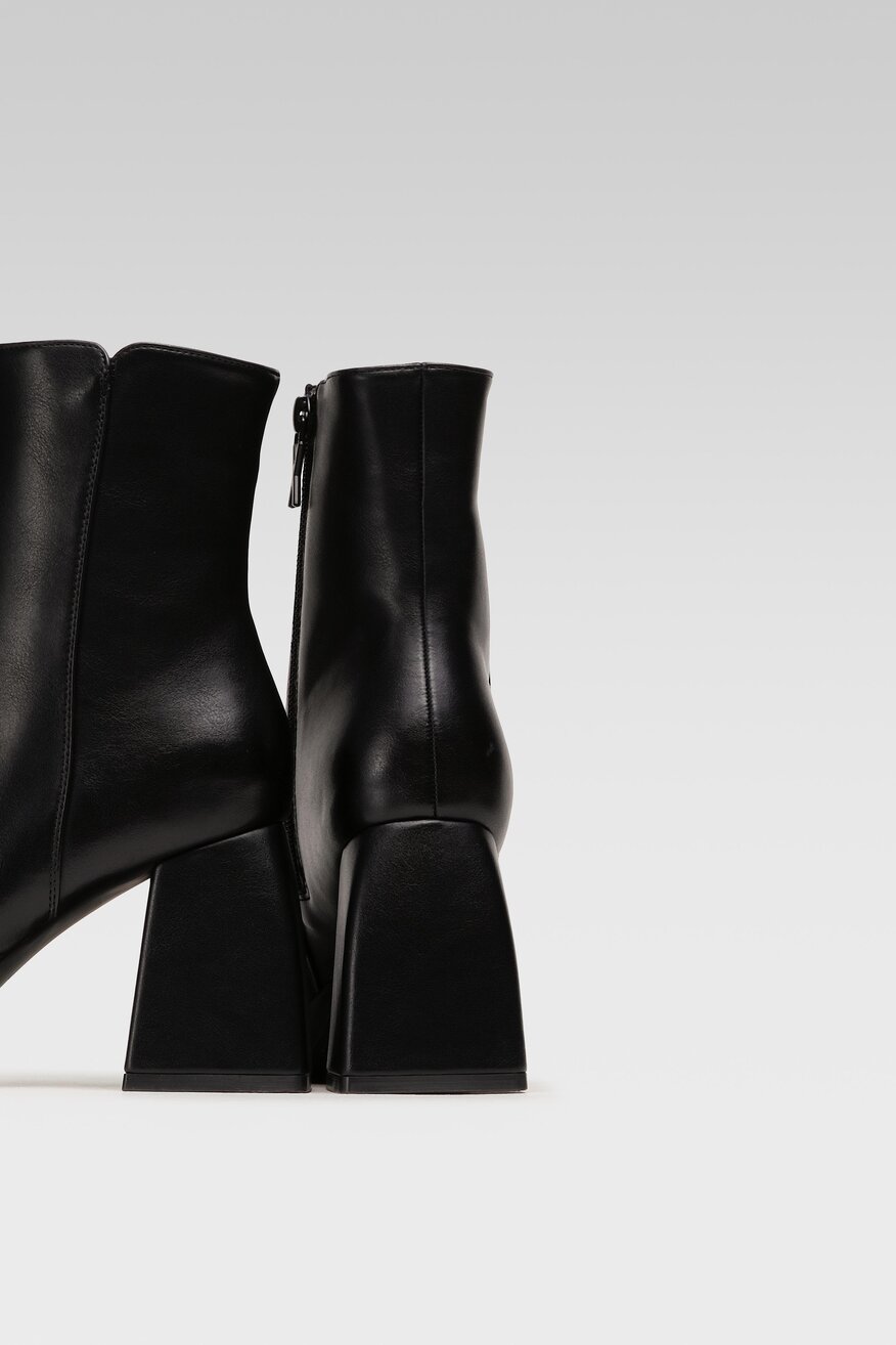 DeeZee - Botki na obcasie - 5904862015392