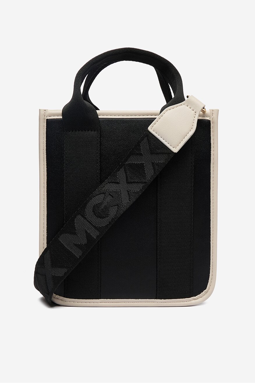 
                Сумка З Ремінцем Mexx ЧОРНИЙ - 5906751673829