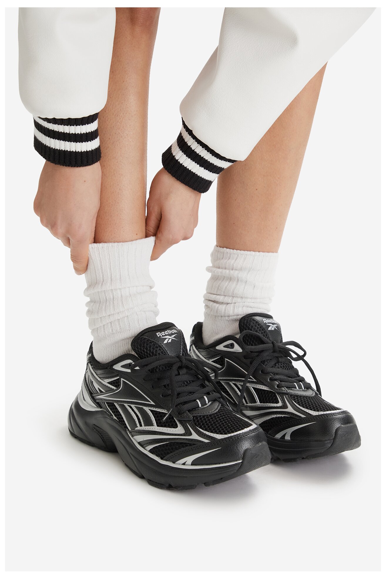 Спортни обувки Reebok CEO-BELWAVE AR30278WBBS ЧЕРЕН