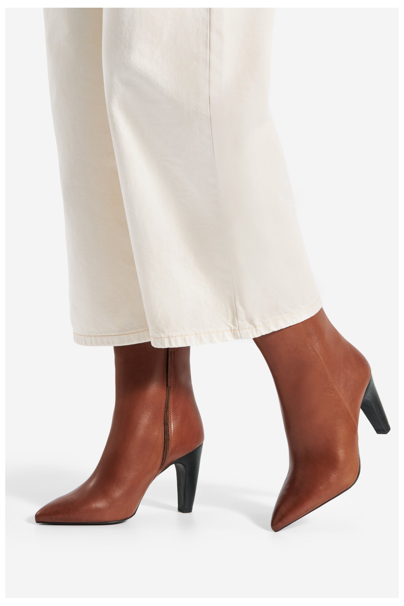 Bokacsizma Gino Rossi MERVAT-116030 BARNA