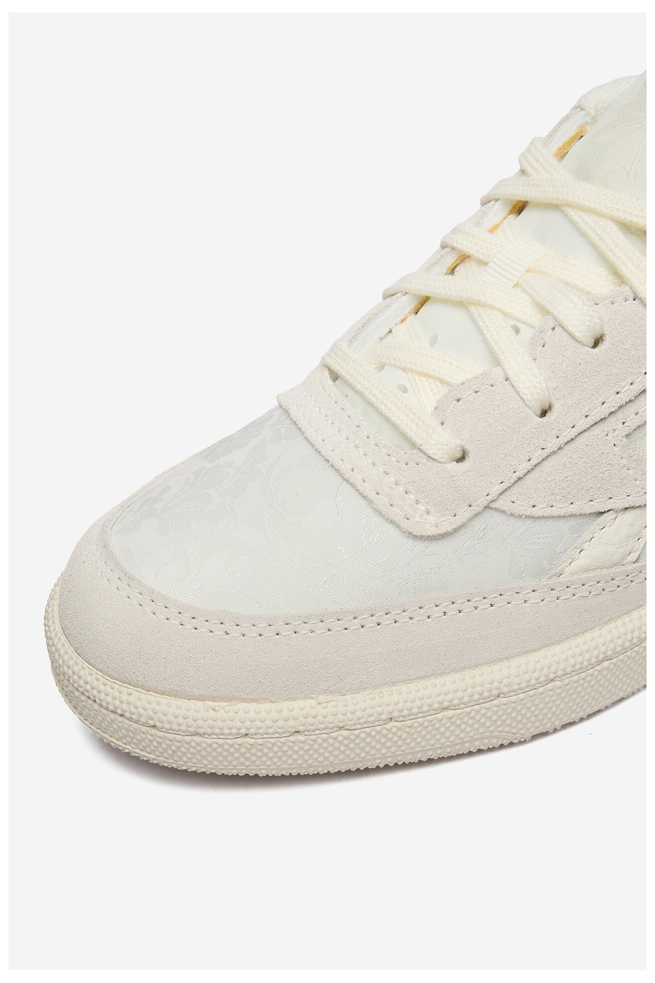 Спортни обувки Reebok EO-CLUB C REVENGE VINTAGE II 100244745 КРЕМАВ