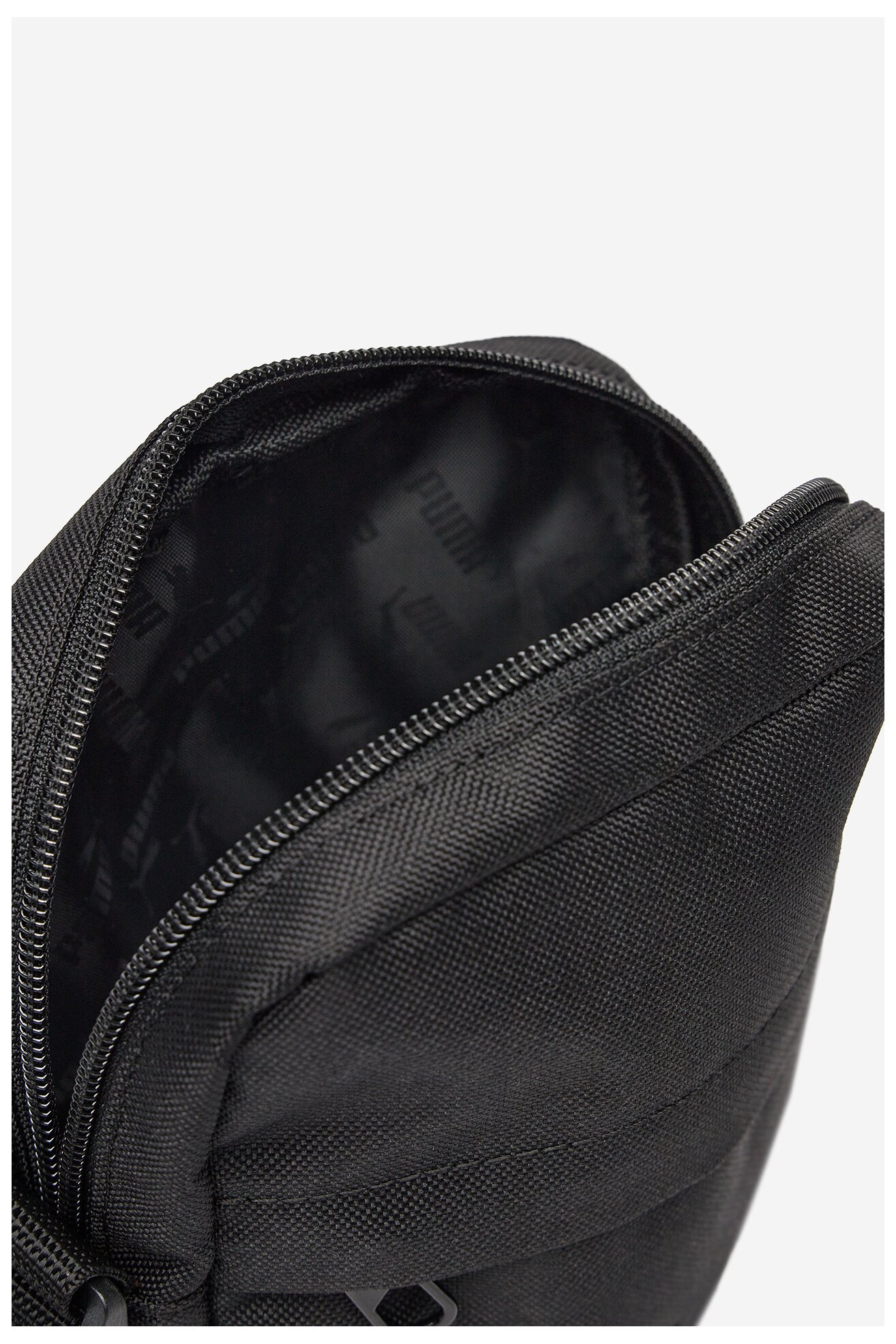 Torebka młodzieżowa Puma NO 1 PORTABLE 9177001 Czarny