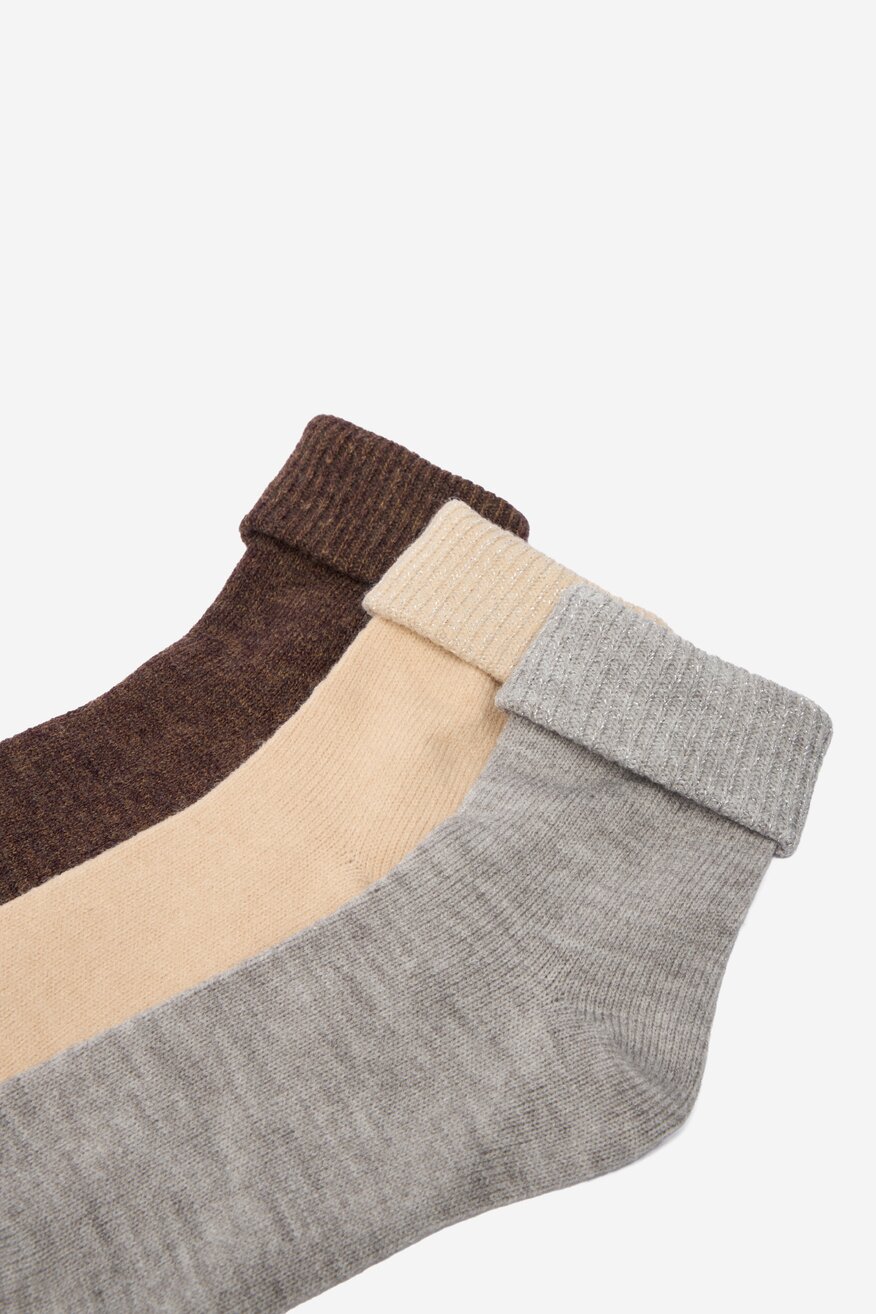 
                Soseste NINE WEST GRI - 5906751360392