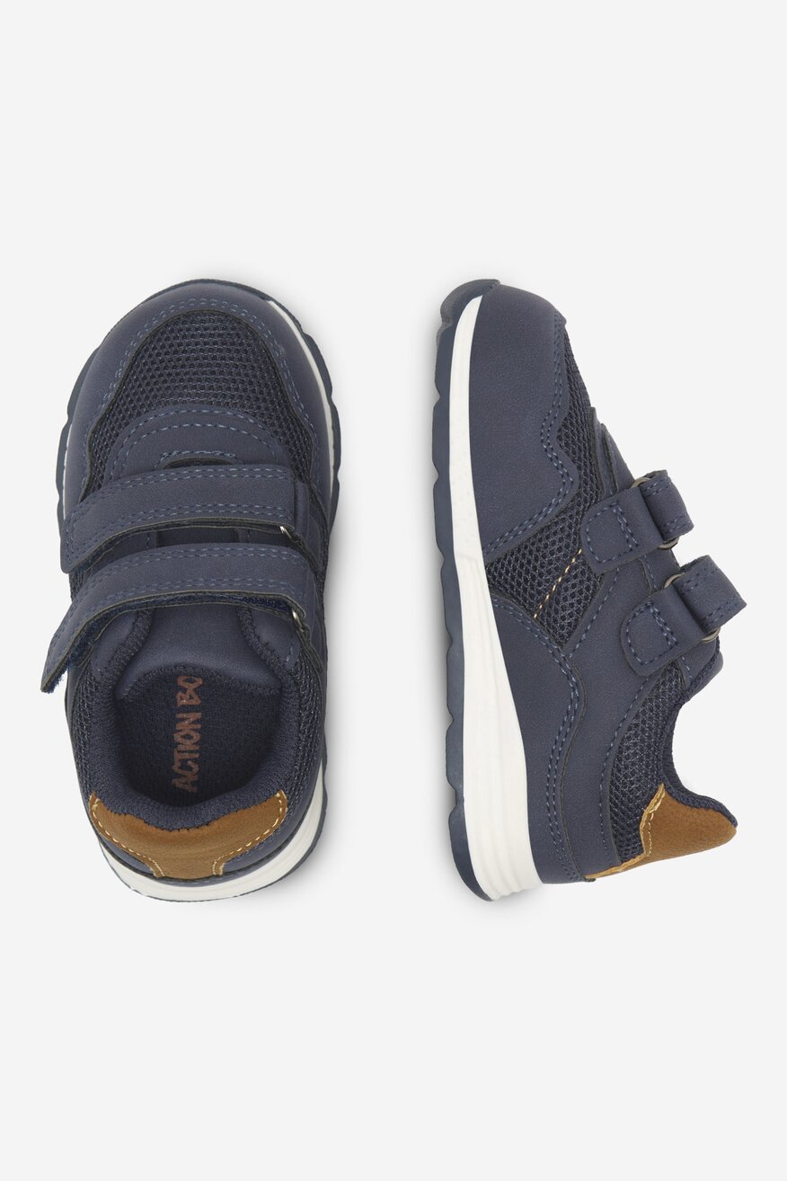 Action Boy - Sneakersy - 5905588365211