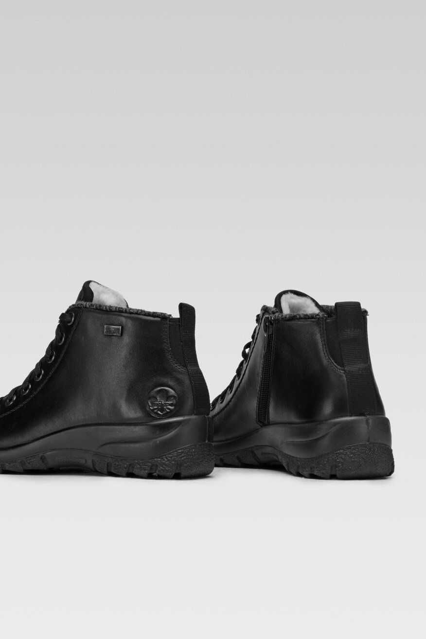 
                Rieker - Skórzane trzewiki czarne - 5903698973128