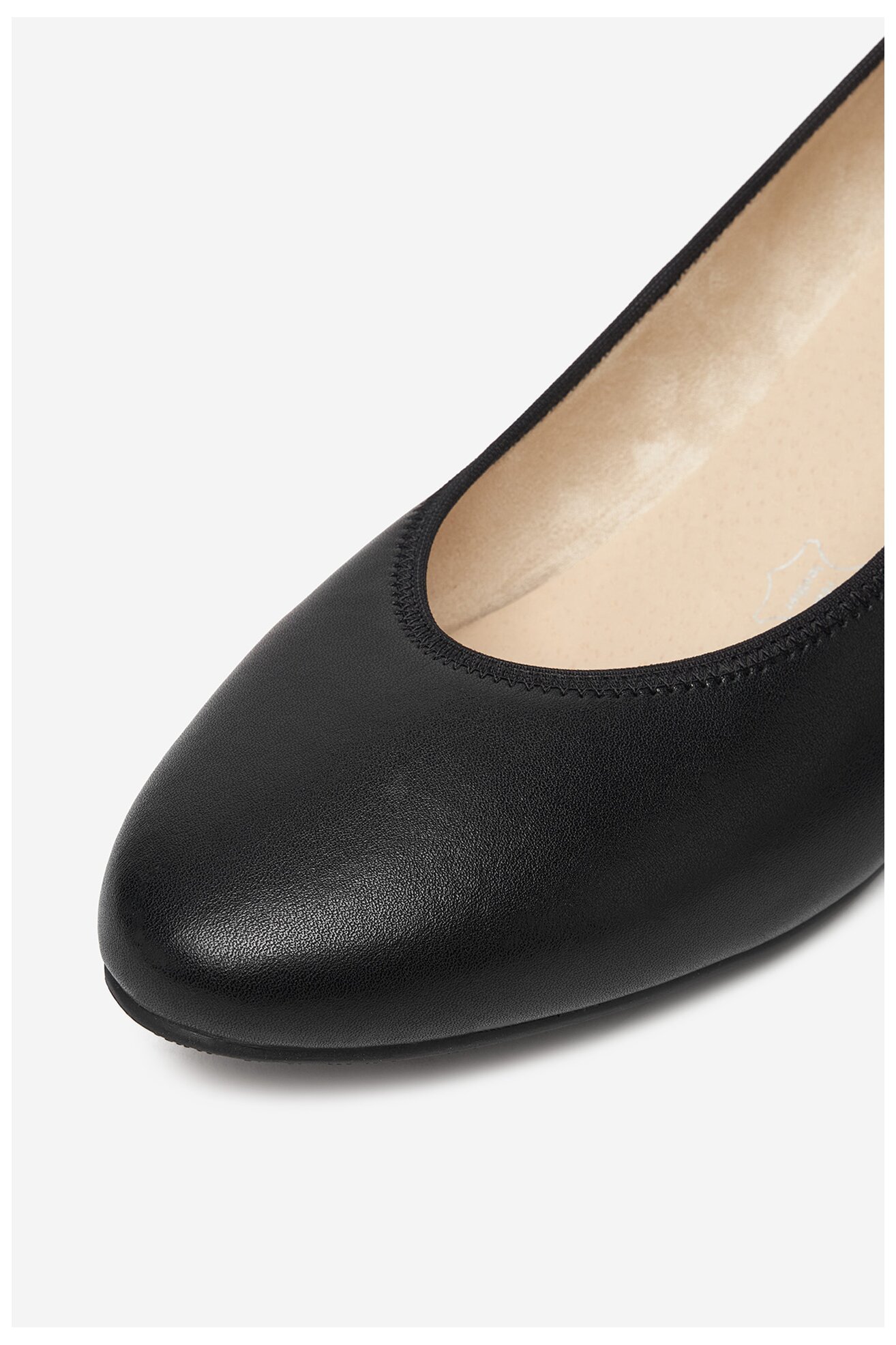 Körömcipő Rieker 44650-04 FEKETE