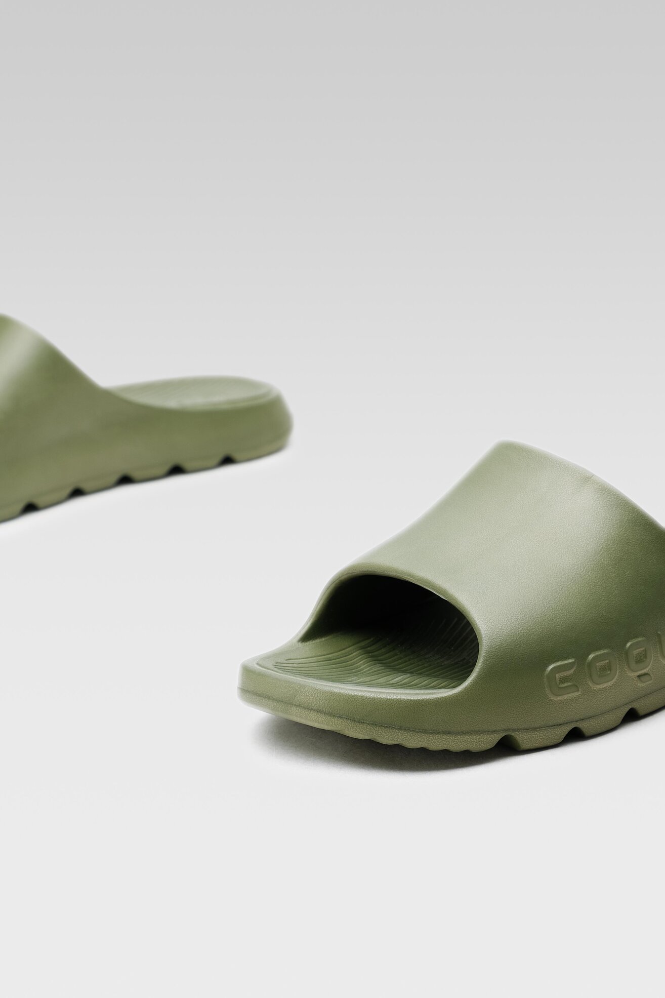 Klapki basenowe Coqui 7041-100-2600 Khaki