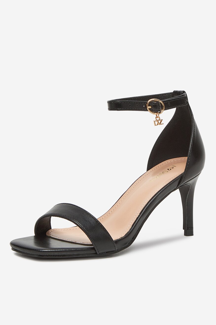 
                Szandál DeeZee FEKETE - 5906751084922