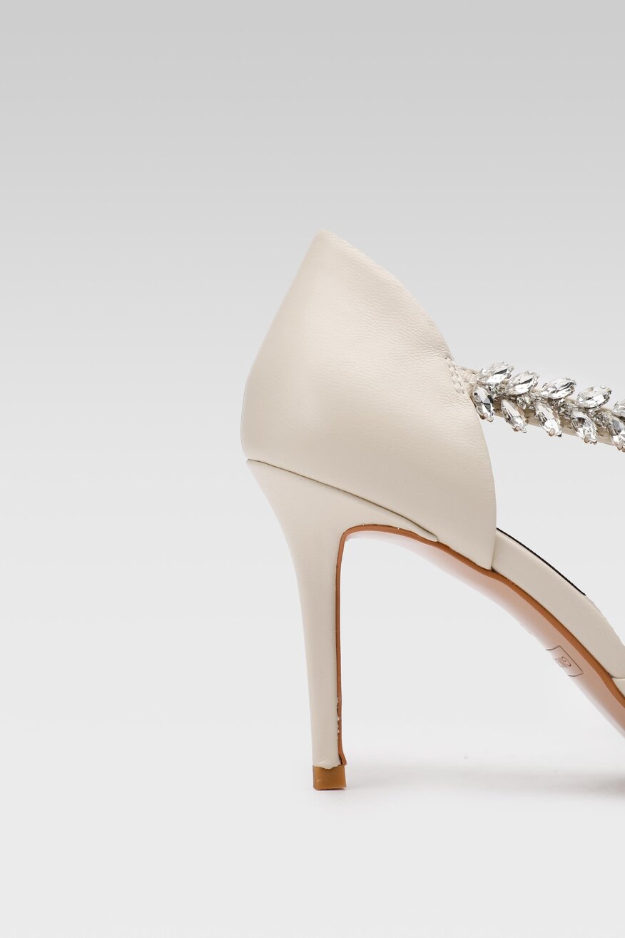 
                Gino Rossi - Skórzane czółenka beżowe - 5904248922160