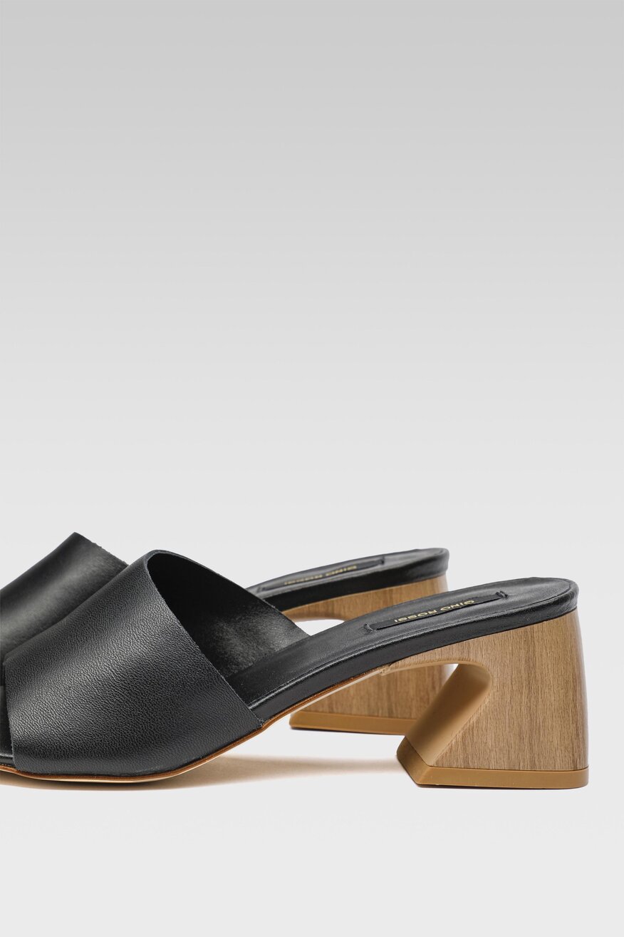 
                Gino Rossi - Skórzane klapki czarne - 5904248566968