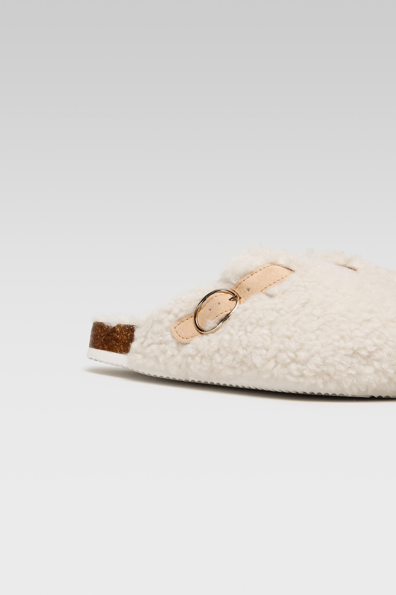 Kapcie Home&Relax AGK21703 Biały