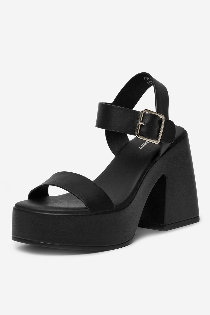 
                DeeZee - Sandały na słupku - 5906751070093