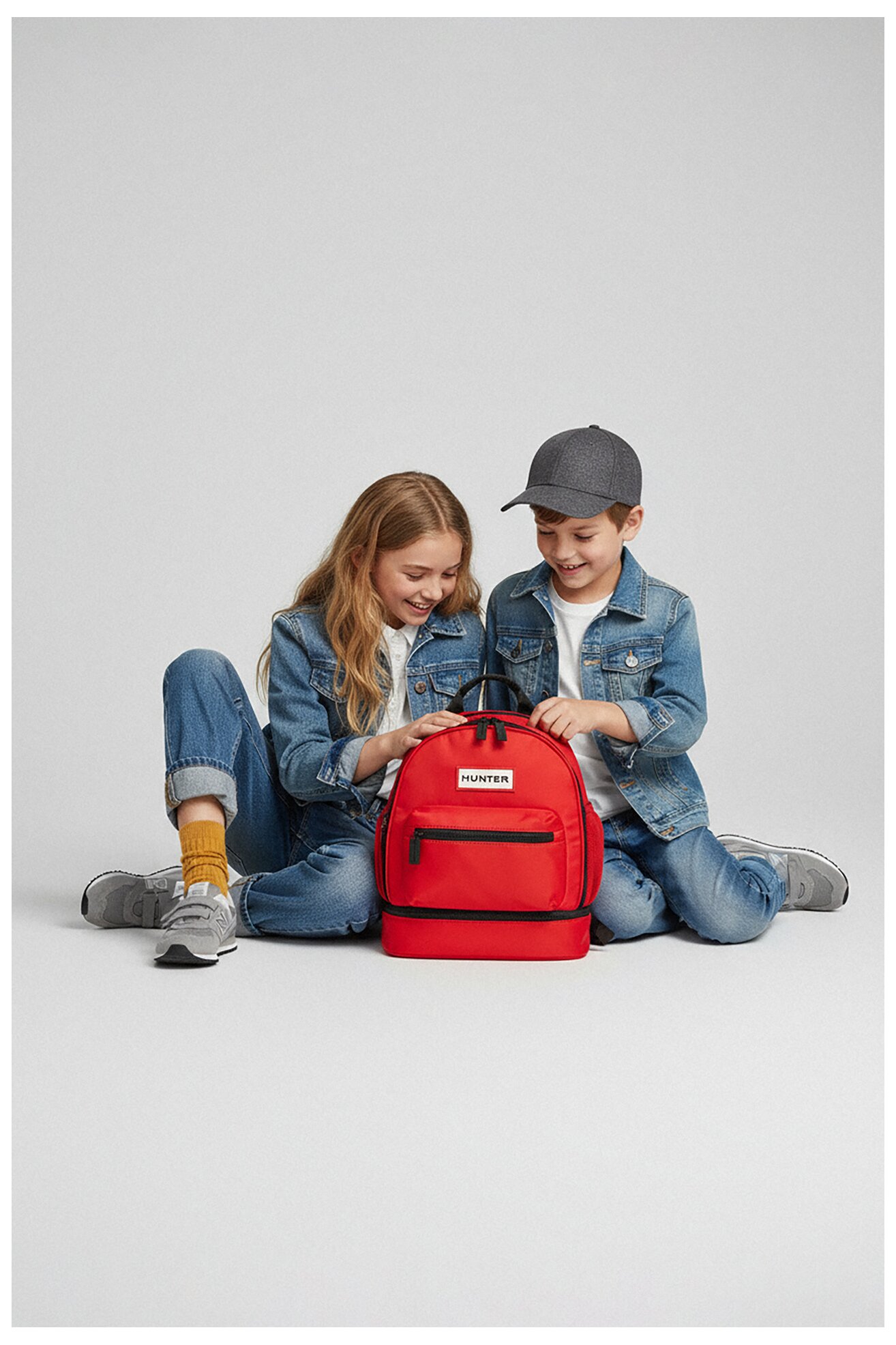 Раница HUNTER CEO-HUNTER_ACCCS_05_AW2025 ЧЕРВЕН