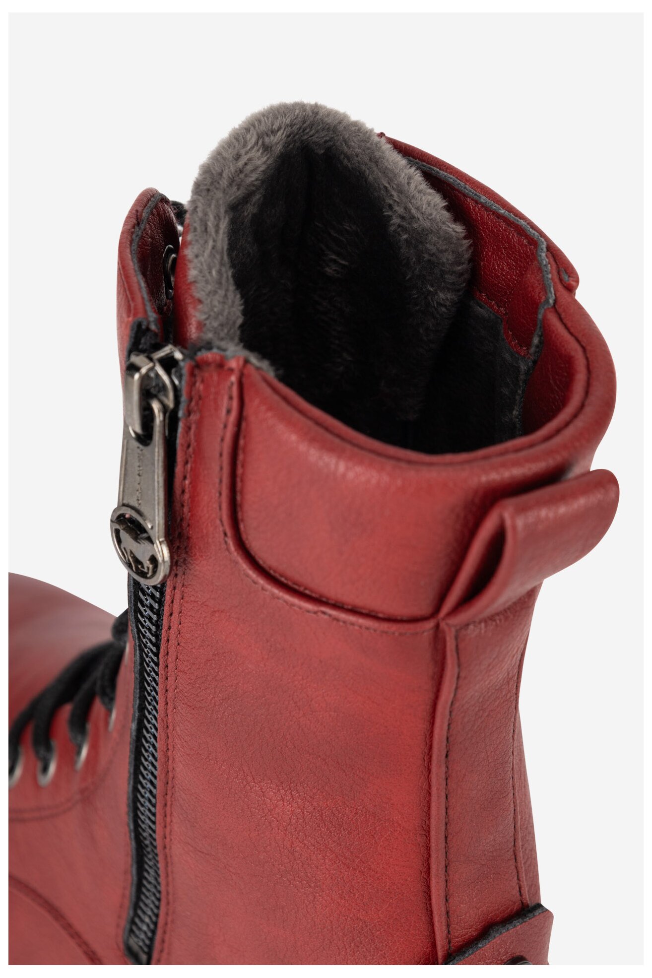 Bocanci Mustang 1447-504 ROŞU