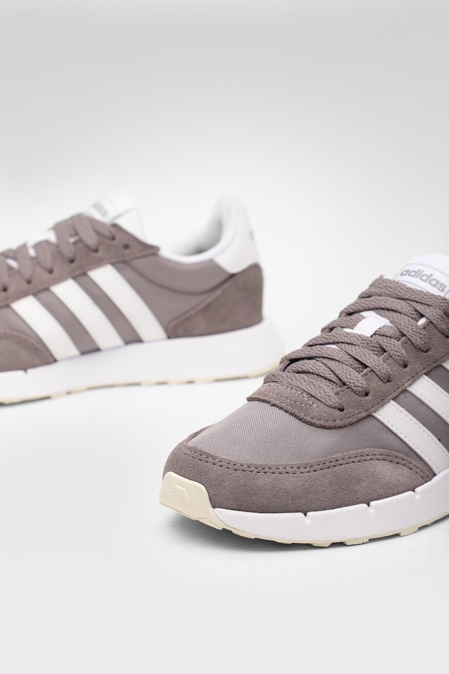 
                Încălțăminte sport adidas GRI - 5903698715049
