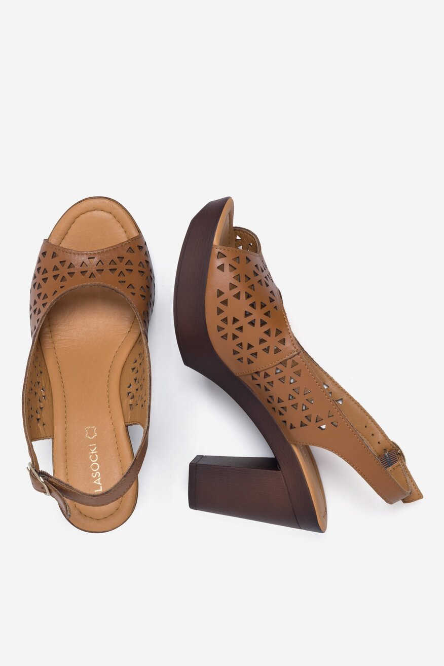 
                Sandale Lasocki KAMEL - 5905588571445