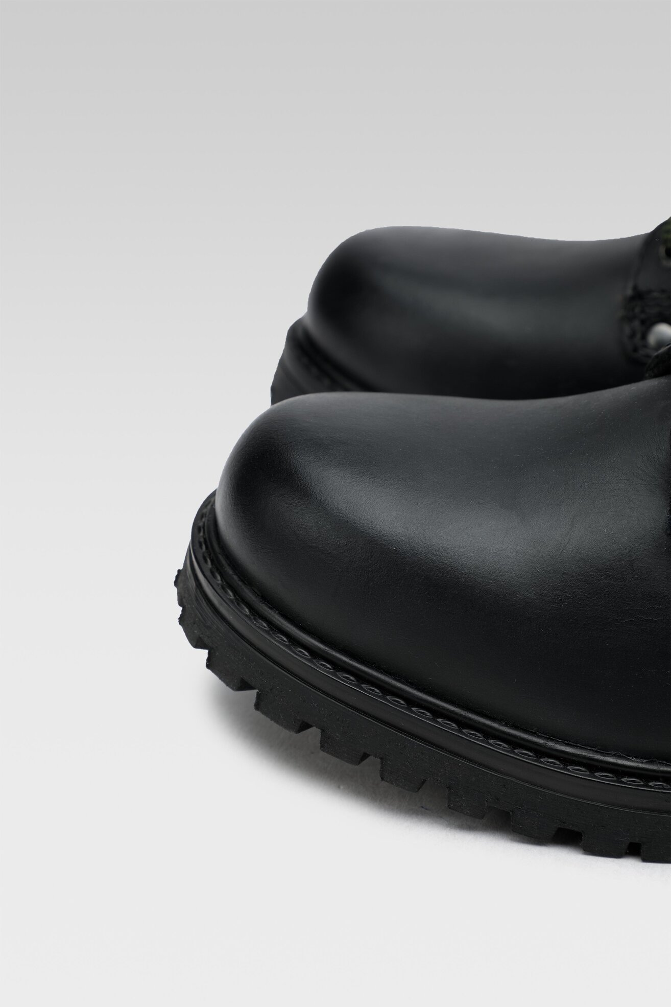 Trzewiki Wrangler WM22040M Czarny