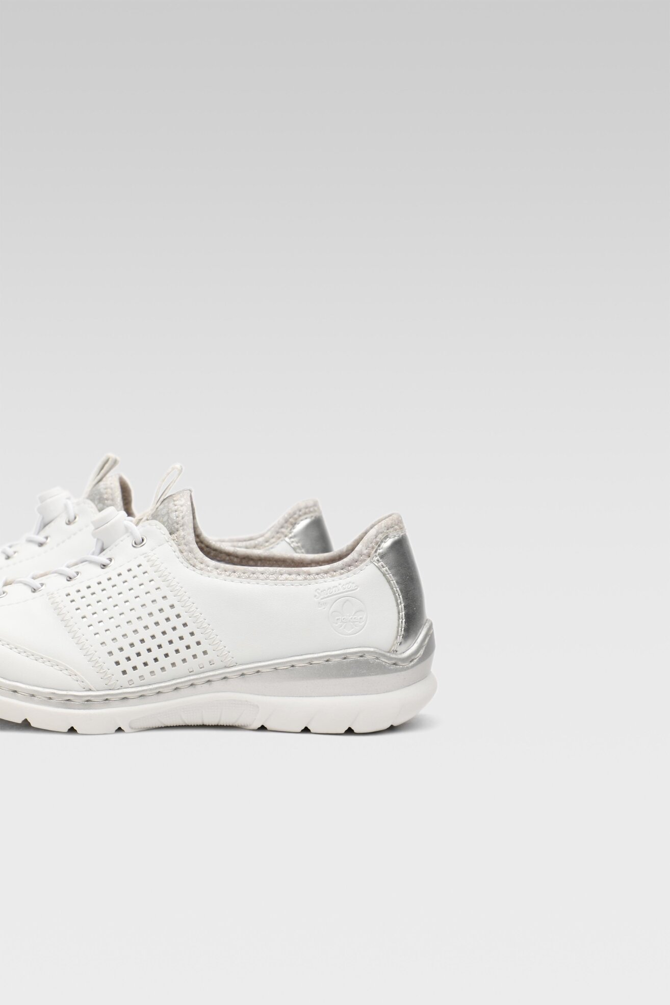 Półbuty Rieker L32G8-80 Biały